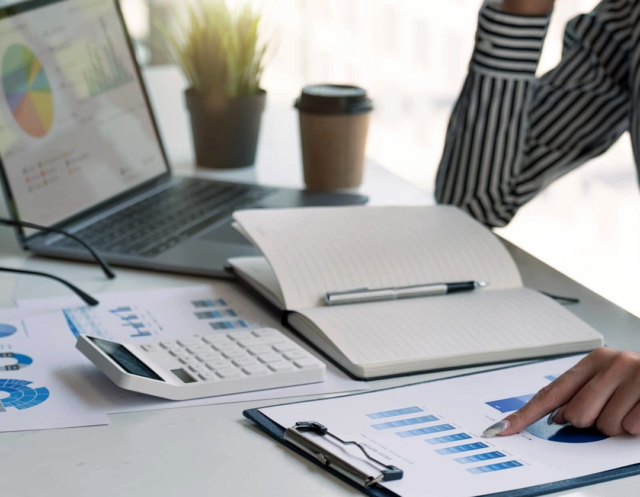 In House vs Freelancer vs Virtual Assistant Cost & Productivity Comparison 1